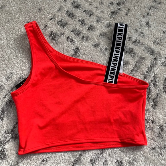 BNWT VS Pink Ultimate Sports Bra - Picture 4 of 5